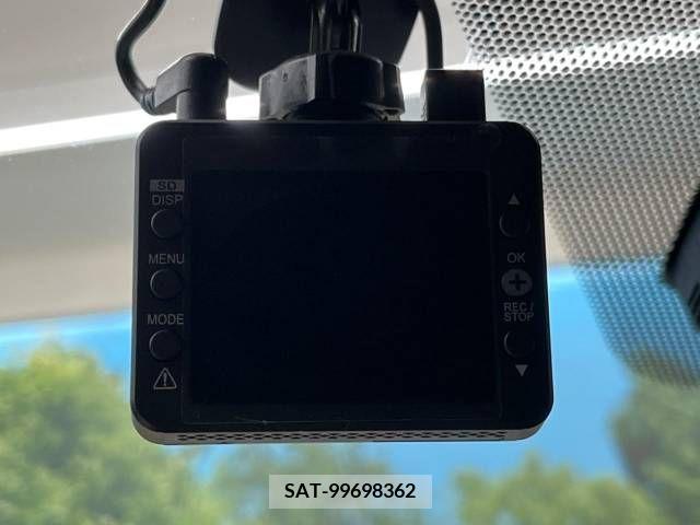 Toyota C-HR 2017-02 214537-7