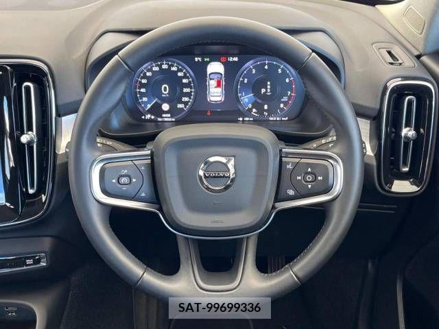 Volvo XC40 2021-06 205024-10