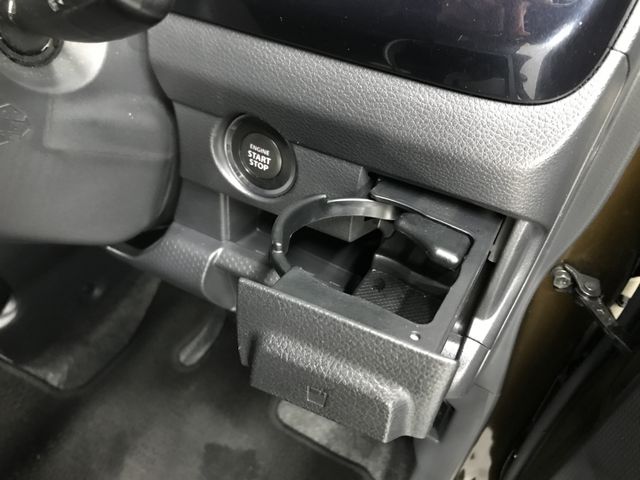 Suzuki HUSTLER 2018-06 20566-27