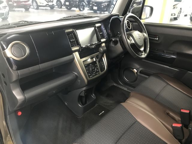 Suzuki HUSTLER 2018-06 20566-12