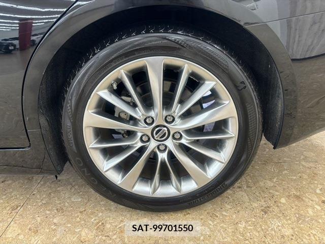 Nissan SKYLINE 2020-05 285256-16