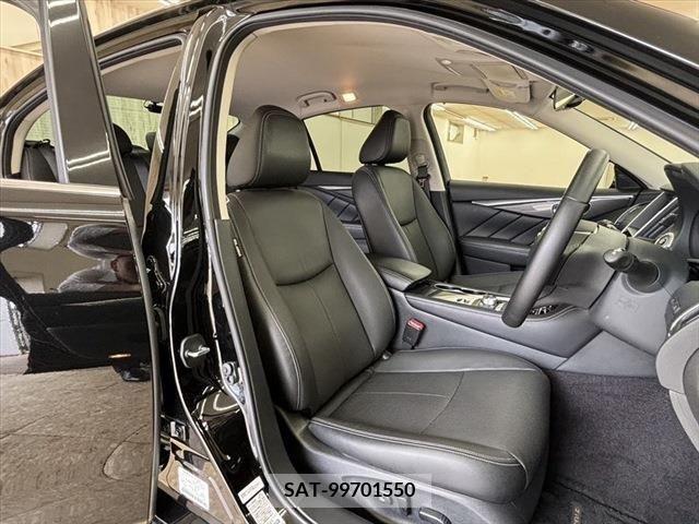 Nissan SKYLINE 2020-05 285256-19