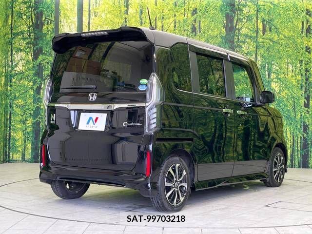 Honda N BOX CUSTOM 2018-05 306972-17