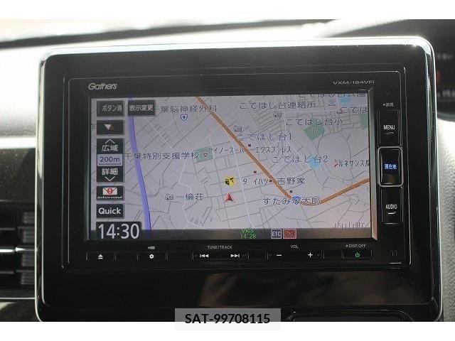 Honda N BOX CUSTOM 2018-02 328757-1