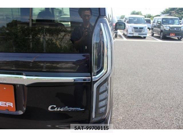 Honda N BOX CUSTOM 2018-02 328757-10