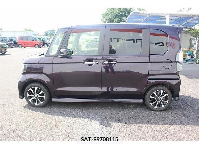 Honda N BOX CUSTOM 2018-02 328757-8