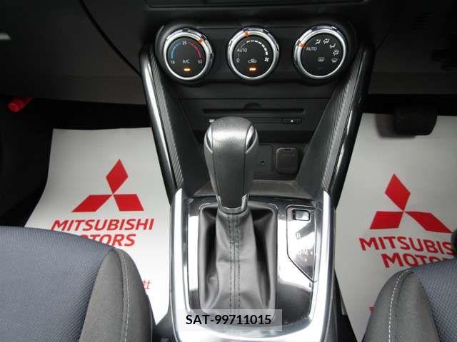 Mazda DEMIO 2015-02 396400-11