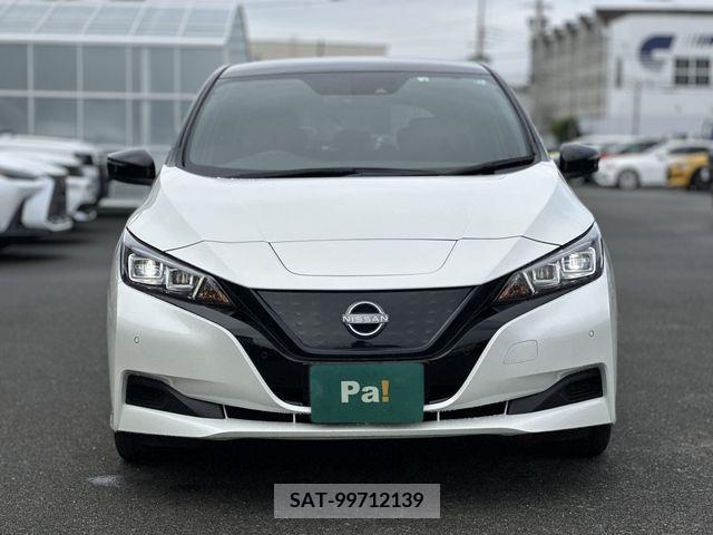 Nissan LEAF 2022-02 297890-24