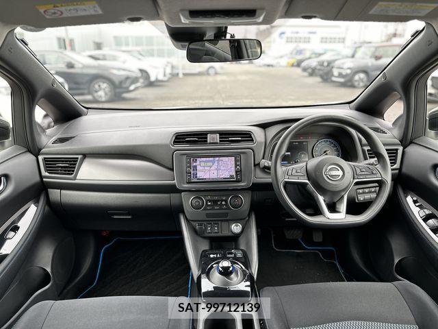 Nissan LEAF 2022-02 297890-2