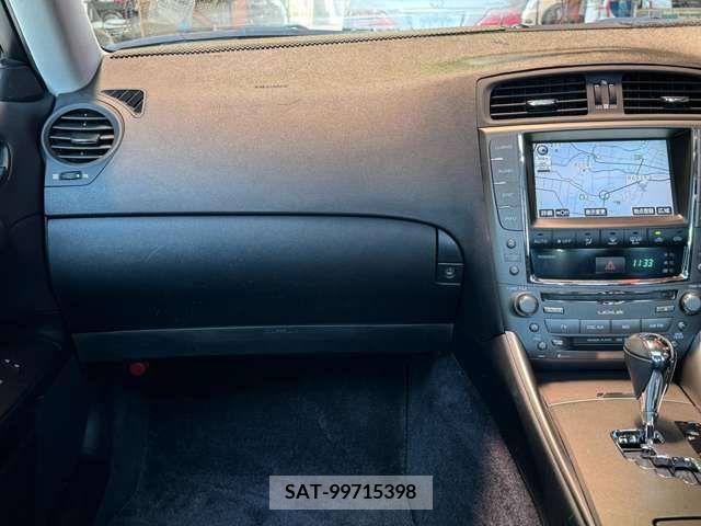 Lexus IS 2009-07 354268-19