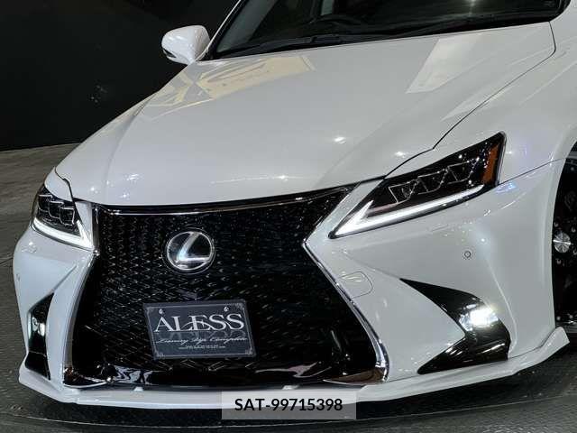 Lexus IS 2009-07 354268-10