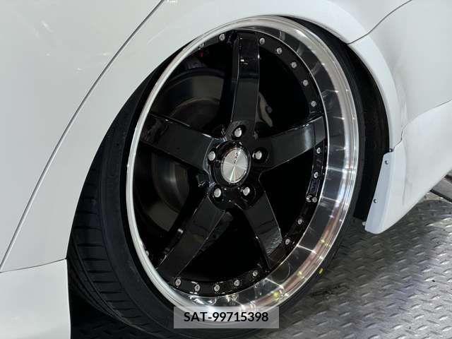 Lexus IS 2009-07 354268-9