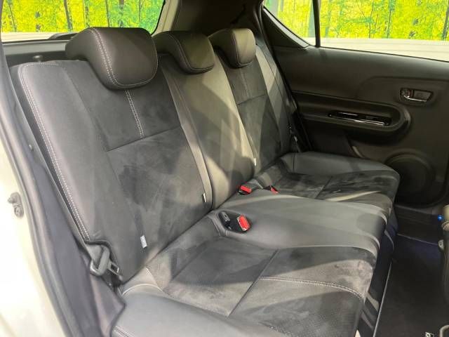 Toyota AQUA 2018-03 193819-9