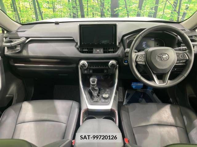 Toyota RAV4 2020-02 282755-1