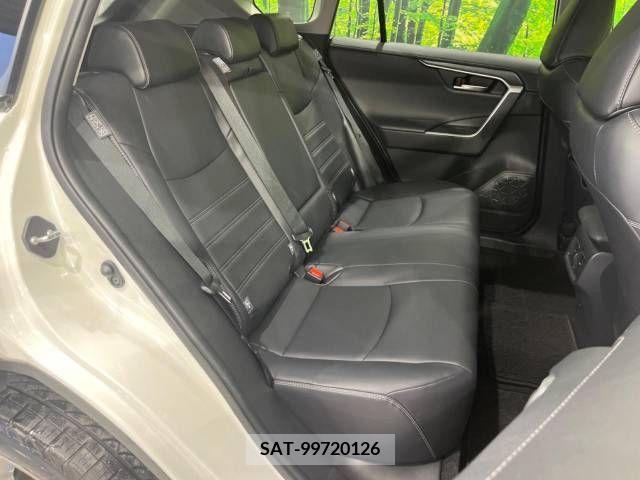 Toyota RAV4 2020-02 282755-9