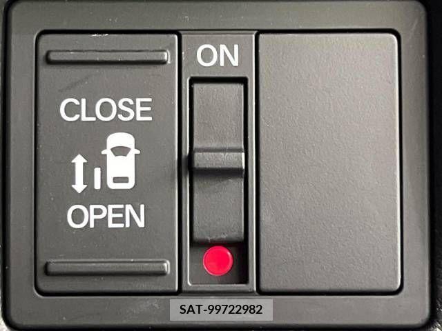 Honda N BOX CUSTOM 2021-05 279273-2