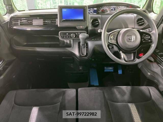 Honda N BOX CUSTOM 2021-05 279273-1