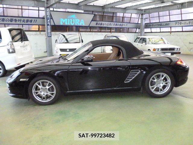Porsche BOXSTER 2012-06 203143-10