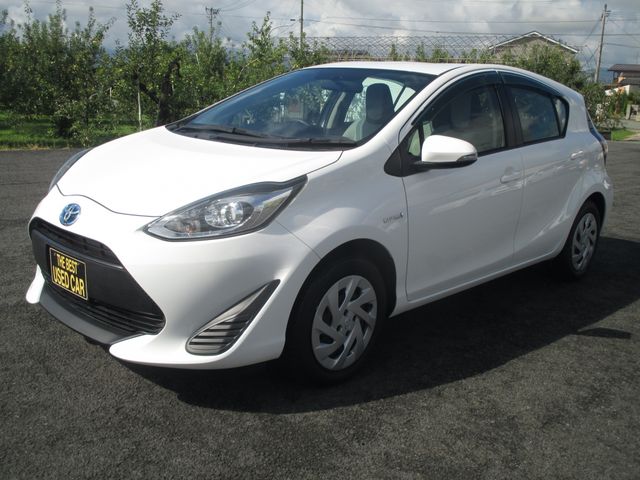 Toyota AQUA 2018-05 21195-0