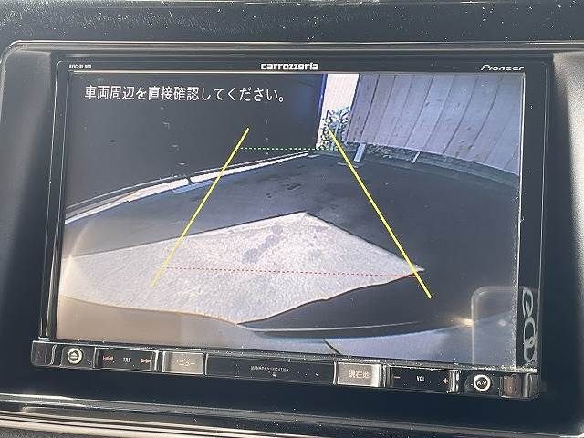 Toyota VOXY HYBRID 2018-06 189084-3