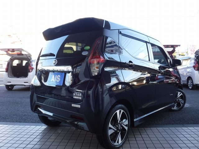 Nissan DAYZ 2019-10 17639-2