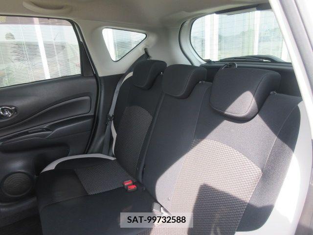 Nissan NOTE 2018-03 302428-5