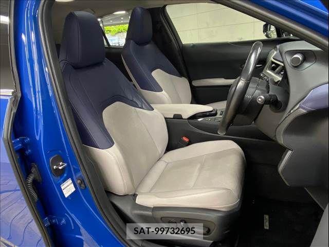 Lexus UX 2019-11 313532-7