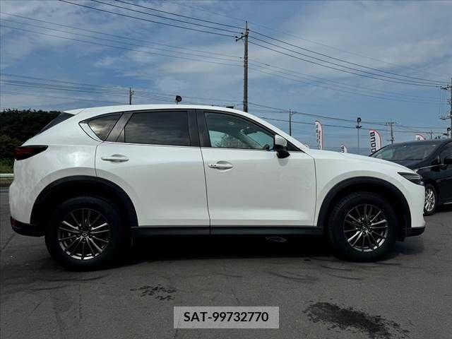 Mazda CX-5 2017-09 390225-11