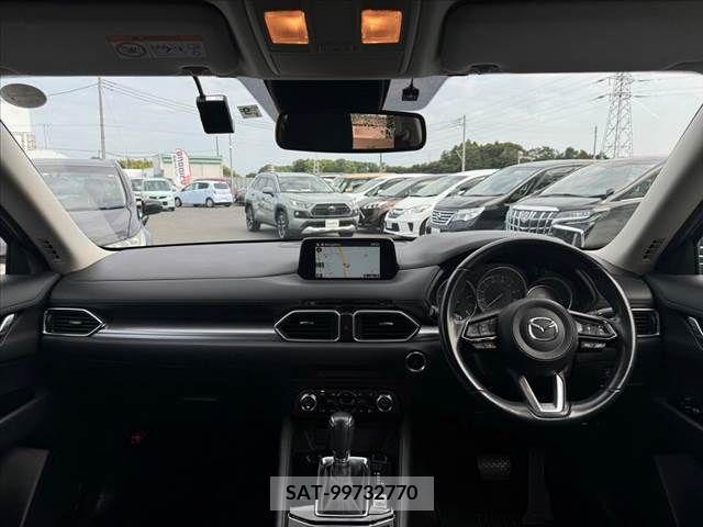 Mazda CX-5 2017-09 390225-1
