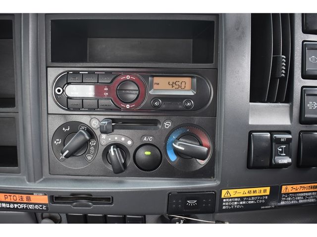 Isuzu FORWARD 2017-08 14280-8