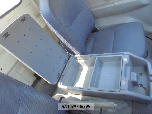 Mitsubishi CANTER 2009-02 302600-12