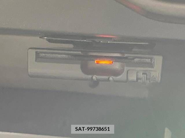 Nissan NOTE 2013-04 392976-4