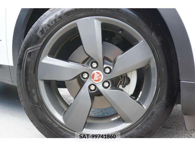 Jaguar E-PACE 2020-01 204754-18