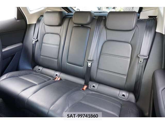 Jaguar E-PACE 2020-01 204754-14