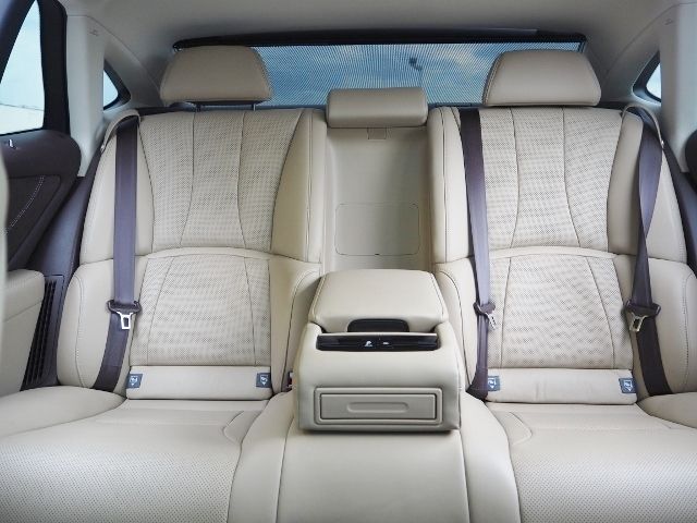 Lexus LS 2018-05 3105-13