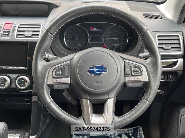 Subaru FORESTER 2016-03 270285-4