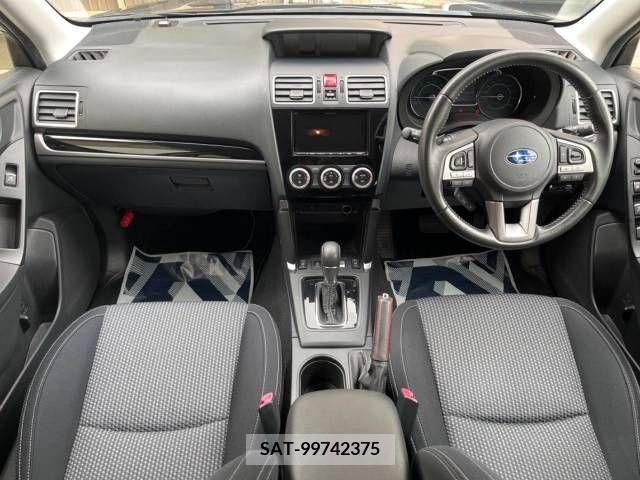 Subaru FORESTER 2016-03 270285-1