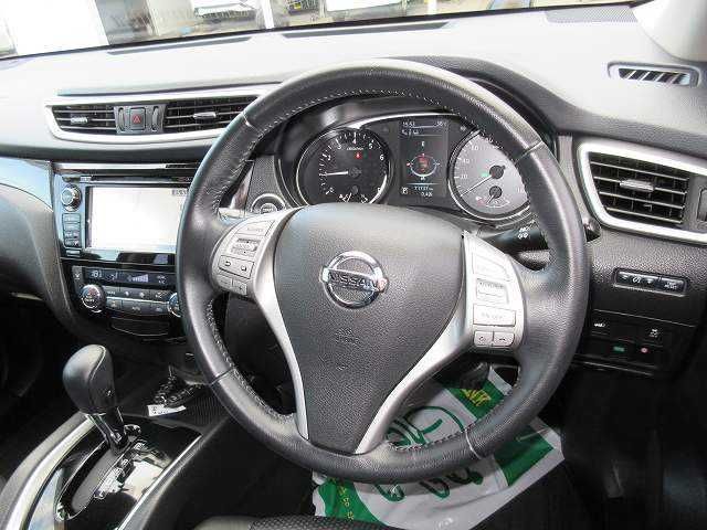 Nissan X-TRAIL 2017-05 6850-3