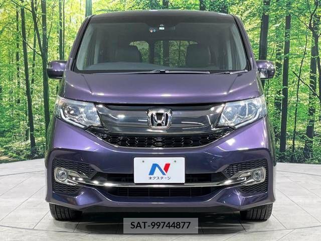 Honda STEP WGN 2017-05 225235-15