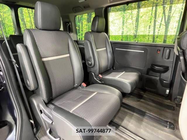 Honda STEP WGN 2017-05 225235-9