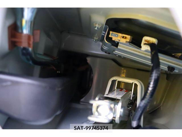 Suzuki EVERY WAGON 2023-01 205351-26