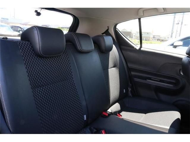 Toyota AQUA 2018-03 21703-17