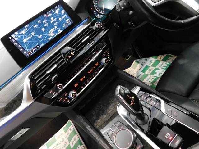 Bmw 5 SERIES 2017-12 195429-3