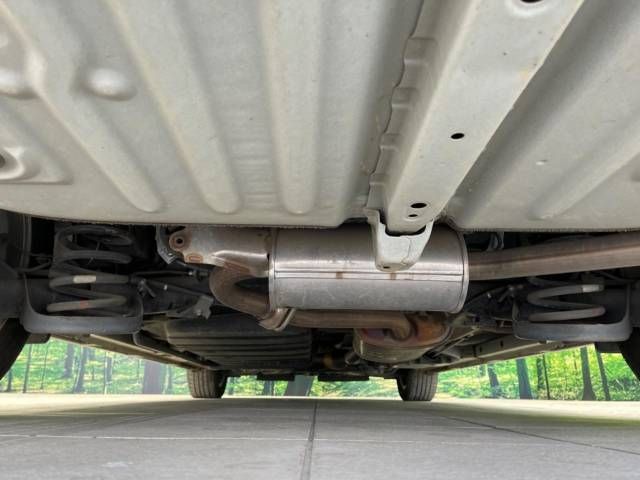 Toyota VOXY 2015-07 27516-19