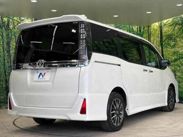 Toyota VOXY 2015-07 27516-17