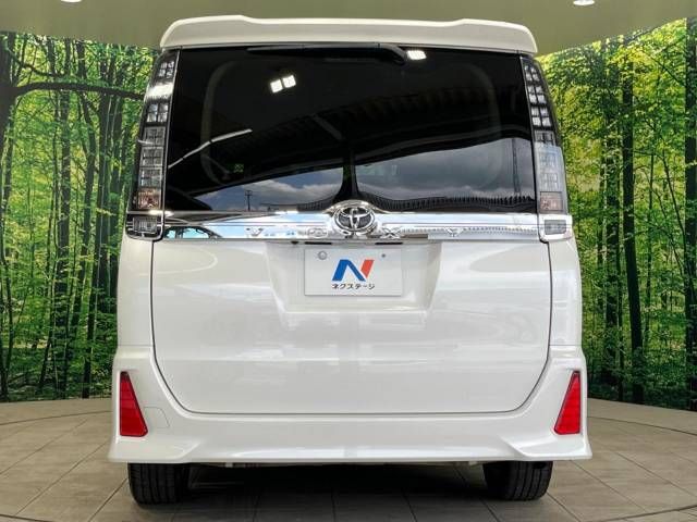 Toyota VOXY 2015-07 27516-15