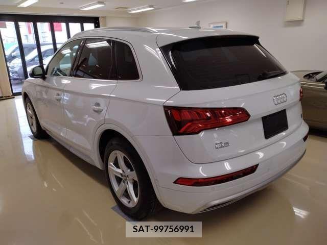 Audi Q5 2019-06 261215-3