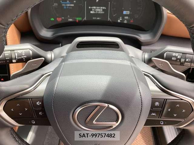 Lexus LBX 2024-03 311413-13