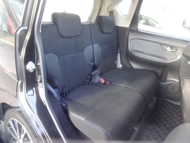 Daihatsu MOVE CUSTOM 2015-04 181367-7