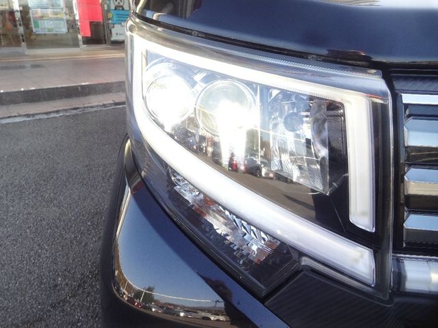 Daihatsu MOVE CUSTOM 2015-04 181367-28
